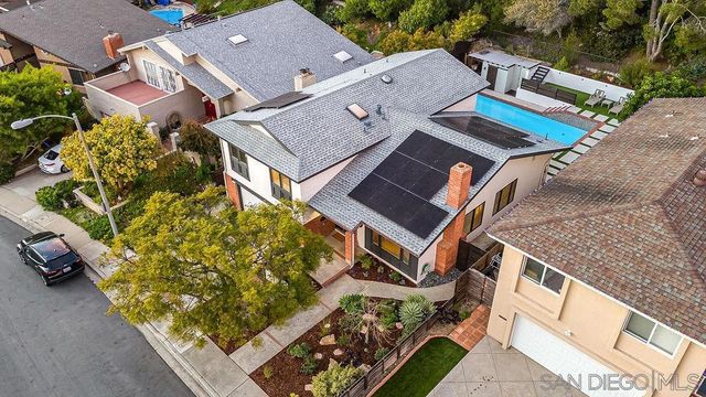 5444 Barkla St, San Diego, CA 92122