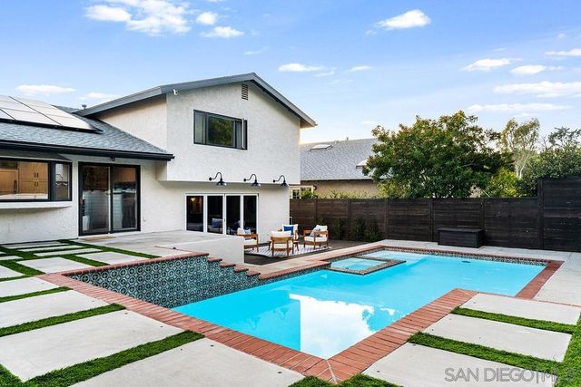 5444 Barkla St, San Diego, CA 92122