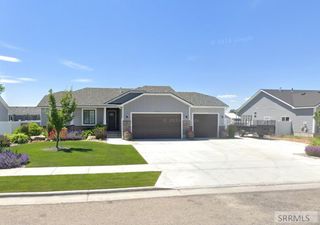 7084 Bedford Ave, Idaho Falls, ID 83402