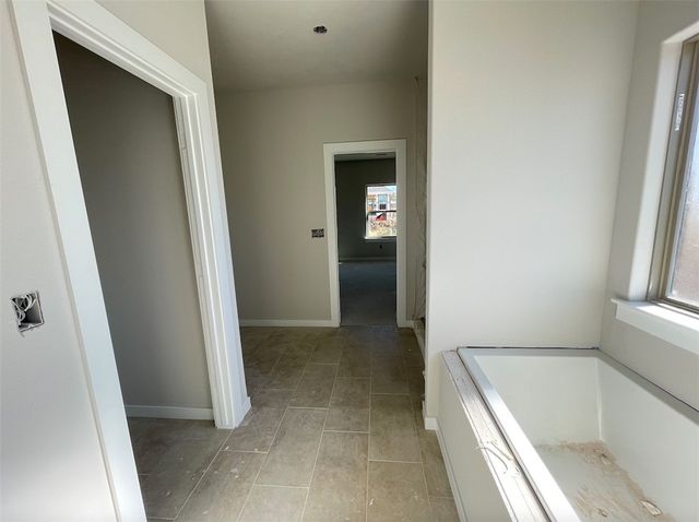 2303 N Presley Street, Siloam Springs, AR 72761