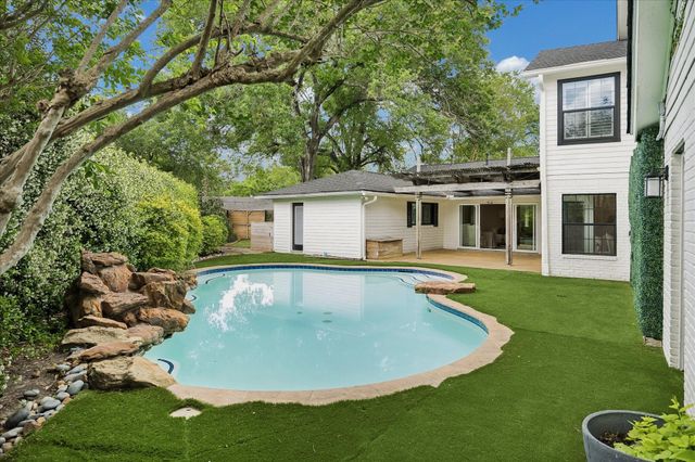 7910 Del Monte Drive, Houston, TX 77063