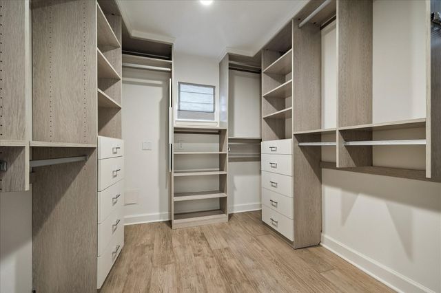 7910 Del Monte Drive, Houston, TX 77063