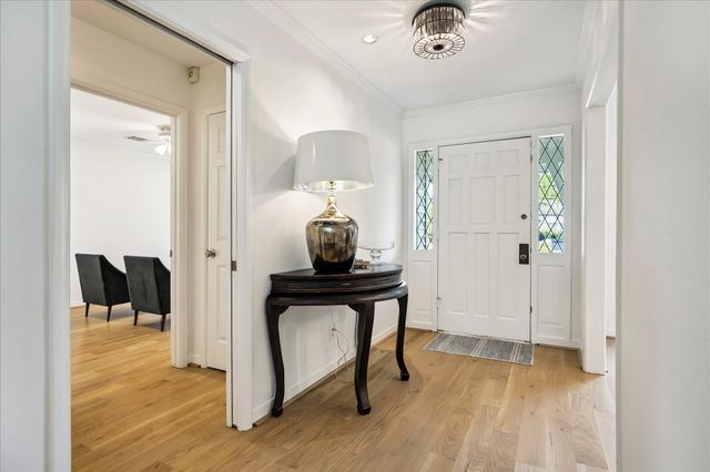 7910 Del Monte Drive, Houston, TX 77063