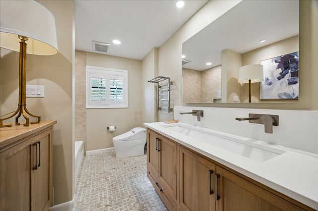 7910 Del Monte Drive, Houston, TX 77063