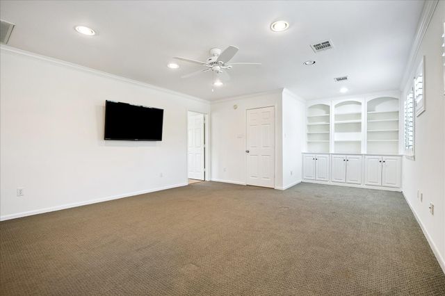 7910 Del Monte Drive, Houston, TX 77063