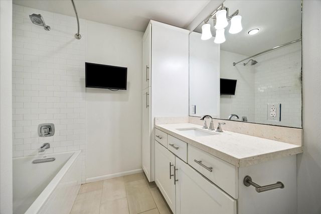 7910 Del Monte Drive, Houston, TX 77063