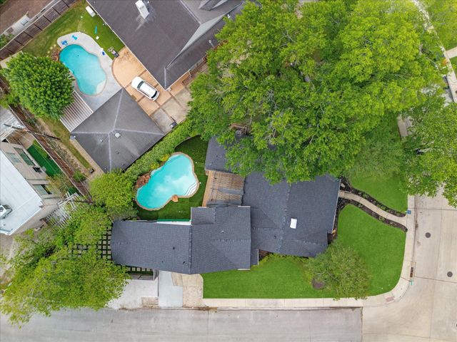 7910 Del Monte Drive, Houston, TX 77063