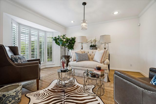 7910 Del Monte Drive, Houston, TX 77063