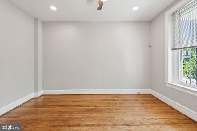 1306 E ST NE, Washington, DC 20002