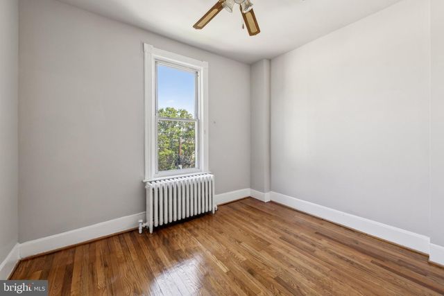 1306 E ST NE, Washington, DC 20002