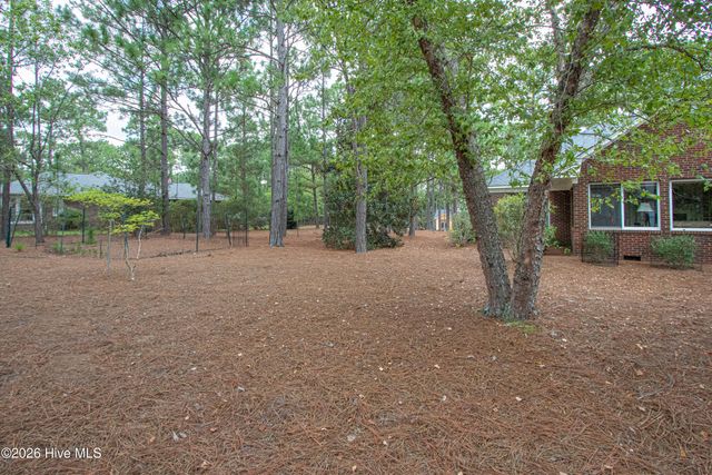 7 Overcup Lane, Pinehurst, NC 28374