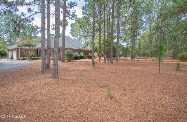 7 Overcup Lane, Pinehurst, NC 28374