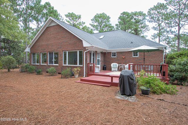 7 Overcup Lane, Pinehurst, NC 28374