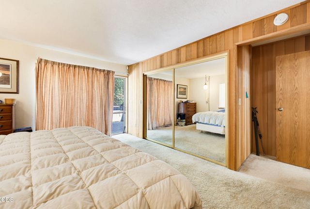 690 Thornbrook Drive, Merlin, OR 97532