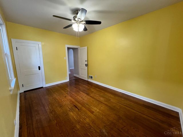 5728 Warren Avenue, Norwood, OH 45212
