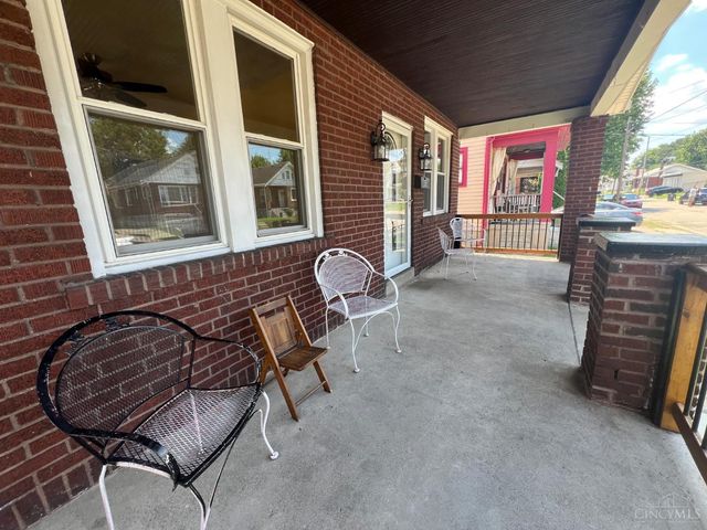 5728 Warren Avenue, Norwood, OH 45212