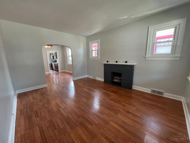 5728 Warren Avenue, Norwood, OH 45212