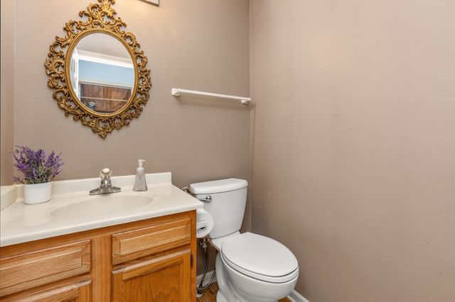 2635 NW Heritage Avenue, Ankeny, IA 50023