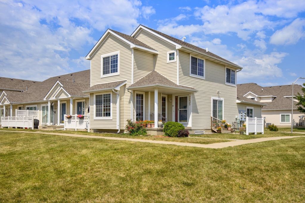 2635 NW Heritage Avenue, Ankeny, IA 50023
