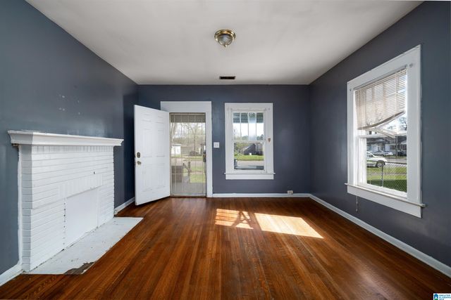 2518 AVENUE J, Birmingham, AL 35218