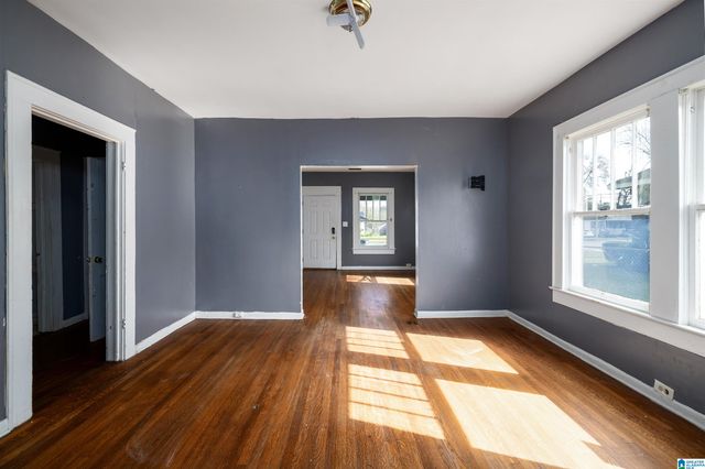 2518 AVENUE J, Birmingham, AL 35218