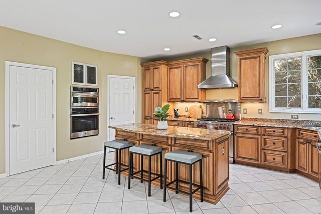 1831 BEULAH RD, Vienna, VA 22182