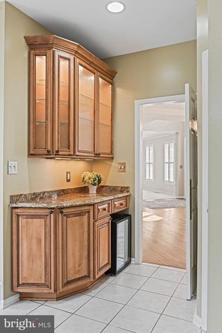 1831 BEULAH RD, Vienna, VA 22182