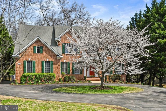 1831 BEULAH RD, Vienna, VA 22182