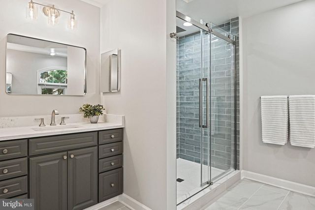 1831 BEULAH RD, Vienna, VA 22182