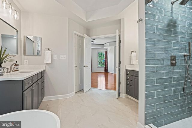 1831 BEULAH RD, Vienna, VA 22182