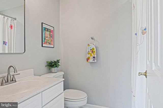 1831 BEULAH RD, Vienna, VA 22182