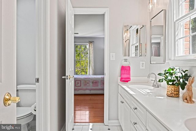 1831 BEULAH RD, Vienna, VA 22182