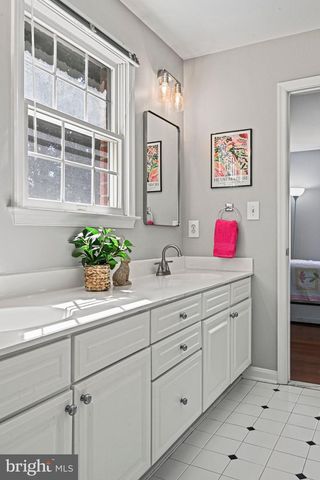 1831 BEULAH RD, Vienna, VA 22182