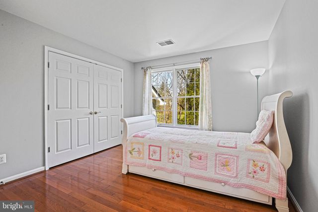 1831 BEULAH RD, Vienna, VA 22182