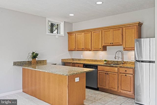 1831 BEULAH RD, Vienna, VA 22182