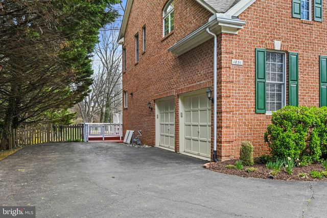 1831 BEULAH RD, Vienna, VA 22182