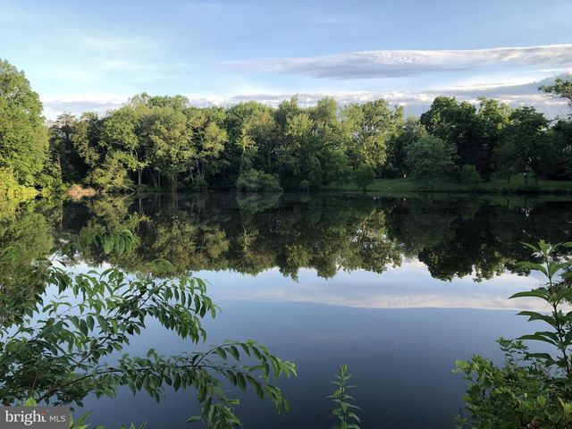 1831 BEULAH RD, Vienna, VA 22182