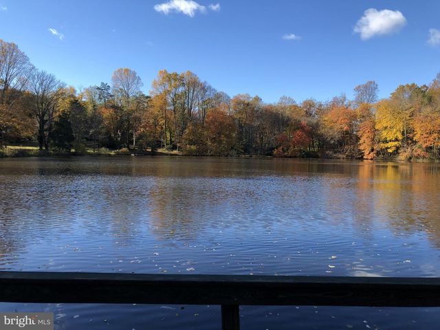 1831 BEULAH RD, Vienna, VA 22182