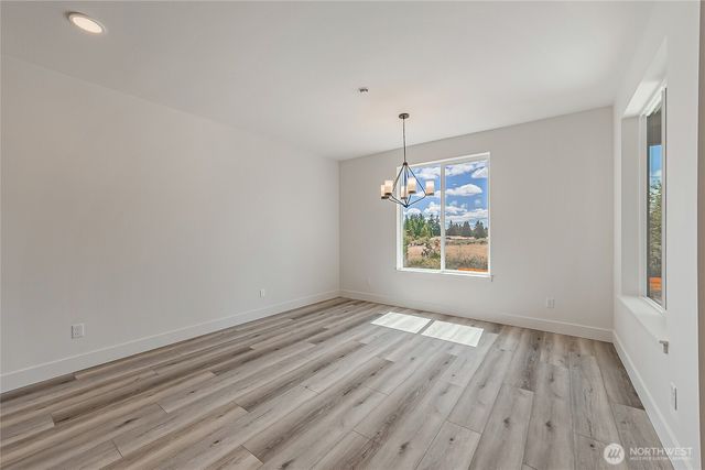 980 RW Fletcher Street, Winlock, WA 98596