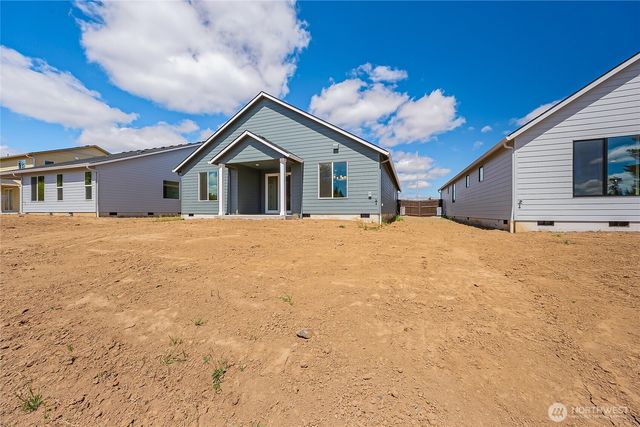 980 RW Fletcher Street, Winlock, WA 98596