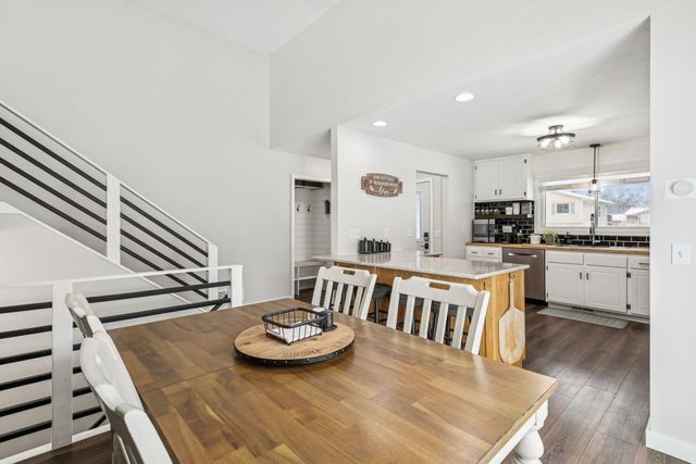 11795 100th Place N, Maple Grove, MN 55369