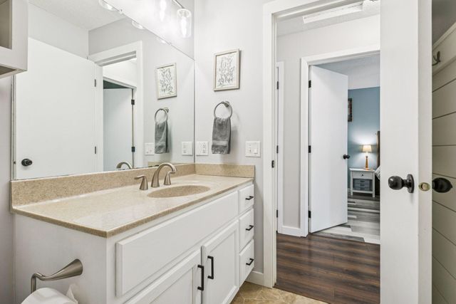 11795 100th Place N, Maple Grove, MN 55369