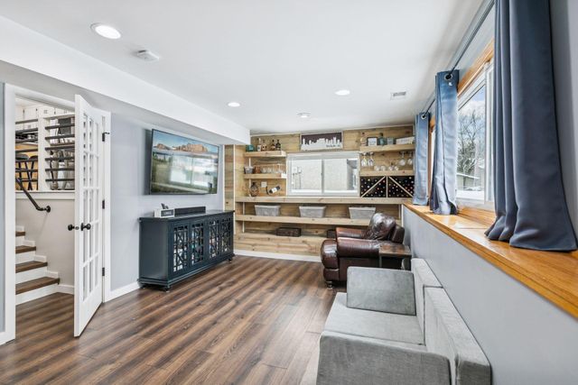 11795 100th Place N, Maple Grove, MN 55369