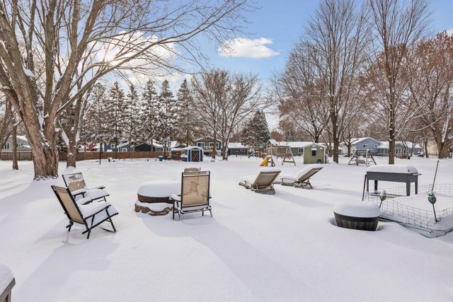 11795 100th Place N, Maple Grove, MN 55369