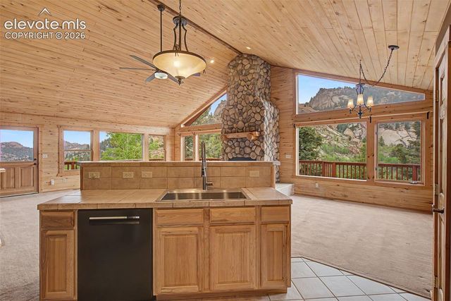 455 Lost Canyon Heights, Florissant, CO 80816