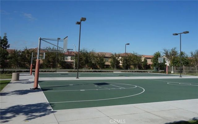 98 Devonshire, Irvine, CA 92620