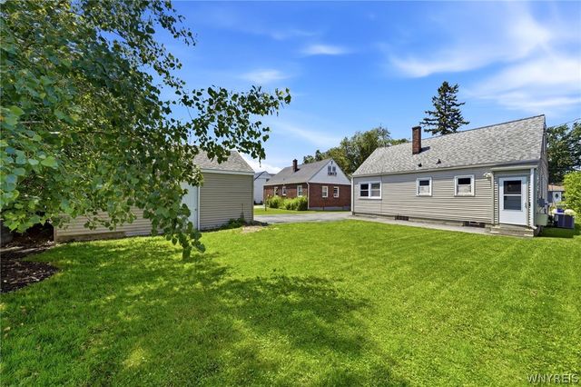 3009 Kirschner Parkway, Hamburg, NY 14075