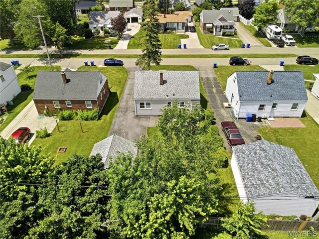 3009 Kirschner Parkway, Hamburg, NY 14075