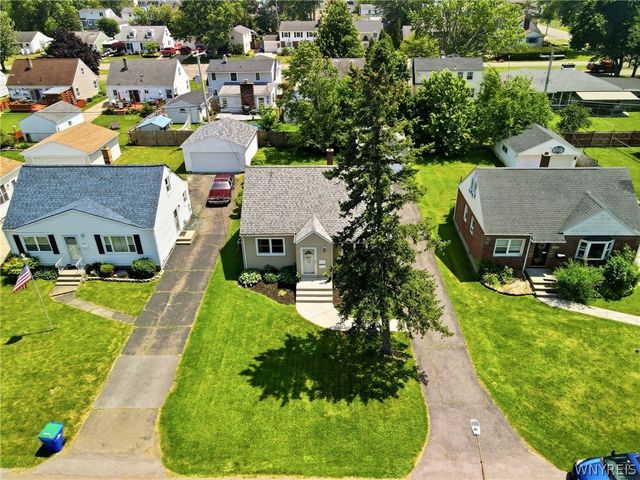 3009 Kirschner Parkway, Hamburg, NY 14075