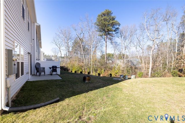 6524 Bolles Landing Ct, Chester, VA 23831